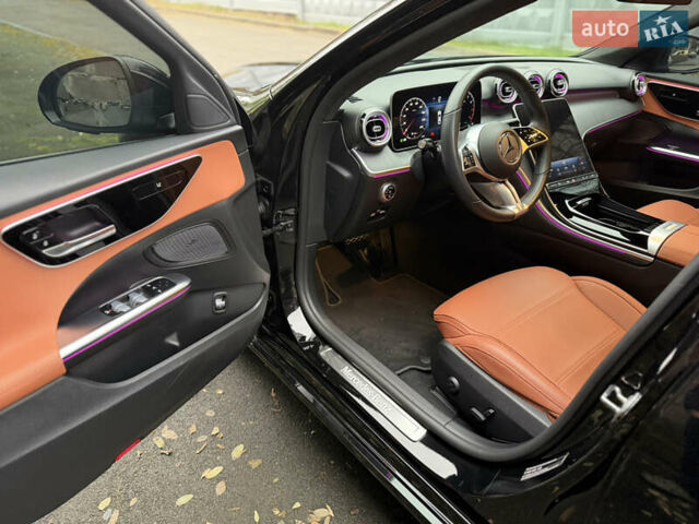 Черный Мерседес Ц-Класс, объемом двигателя 1.5 л и пробегом 13 тыс. км за 50900 $, фото 9 на Automoto.ua