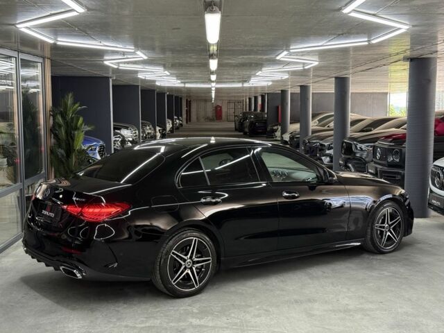 Черный Мерседес Ц-Класс, объемом двигателя 1.5 л и пробегом 14 тыс. км за 56000 $, фото 8 на Automoto.ua