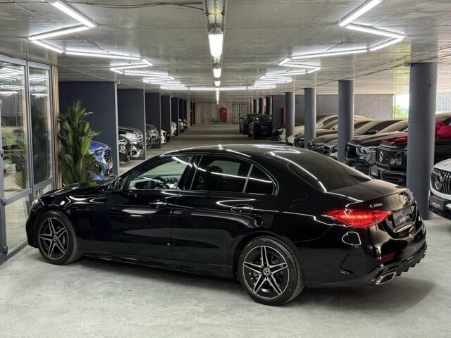 Черный Мерседес Ц-Класс, объемом двигателя 1.5 л и пробегом 14 тыс. км за 56000 $, фото 12 на Automoto.ua