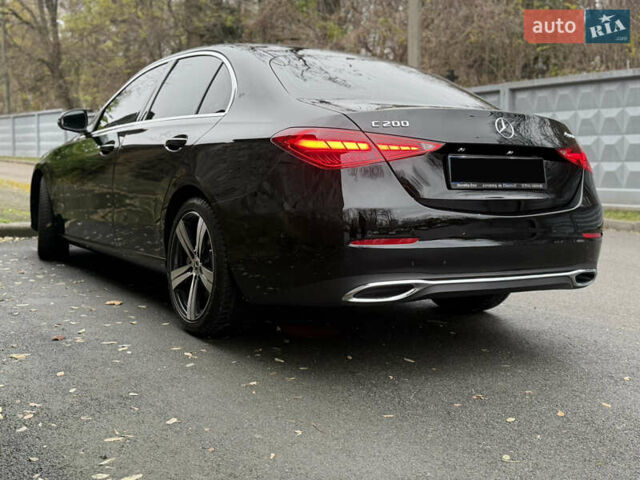 Черный Мерседес Ц-Класс, объемом двигателя 1.5 л и пробегом 13 тыс. км за 50900 $, фото 4 на Automoto.ua