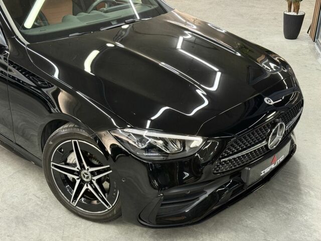 Черный Мерседес Ц-Класс, объемом двигателя 1.5 л и пробегом 14 тыс. км за 56000 $, фото 1 на Automoto.ua