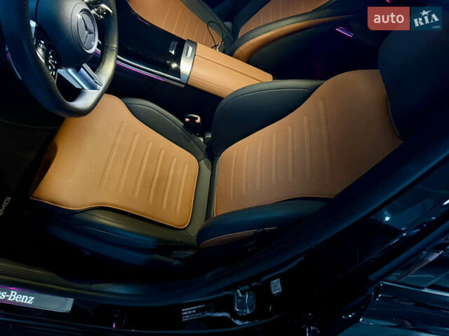 Черный Мерседес Ц-Класс, объемом двигателя 1.99 л и пробегом 12 тыс. км за 58000 $, фото 12 на Automoto.ua