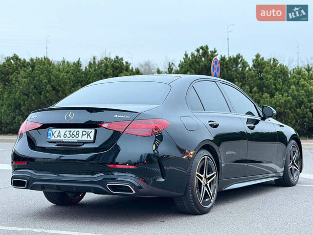 Чорний Мерседес Ц-Клас, об'ємом двигуна 2 л та пробігом 24 тис. км за 48800 $, фото 4 на Automoto.ua