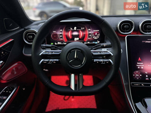 Чорний Мерседес Ц-Клас, об'ємом двигуна 2 л та пробігом 6 тис. км за 79900 $, фото 42 на Automoto.ua