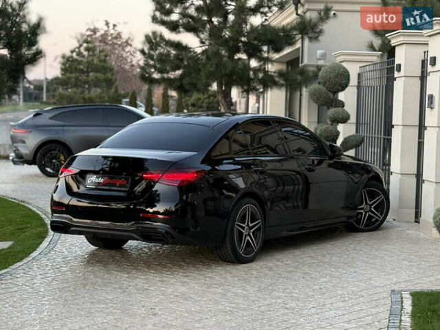 Чорний Мерседес Ц-Клас, об'ємом двигуна 2 л та пробігом 6 тис. км за 79900 $, фото 22 на Automoto.ua