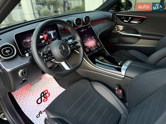 Чорний Мерседес Ц-Клас, об'ємом двигуна 2 л та пробігом 6 тис. км за 79900 $, фото 32 на Automoto.ua