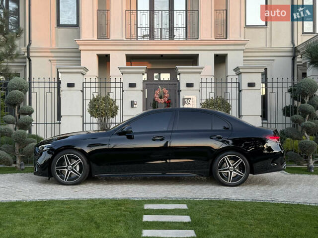 Чорний Мерседес Ц-Клас, об'ємом двигуна 2 л та пробігом 6 тис. км за 79900 $, фото 9 на Automoto.ua