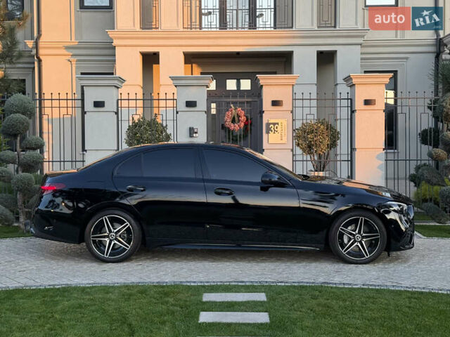 Чорний Мерседес Ц-Клас, об'ємом двигуна 2 л та пробігом 6 тис. км за 79900 $, фото 23 на Automoto.ua