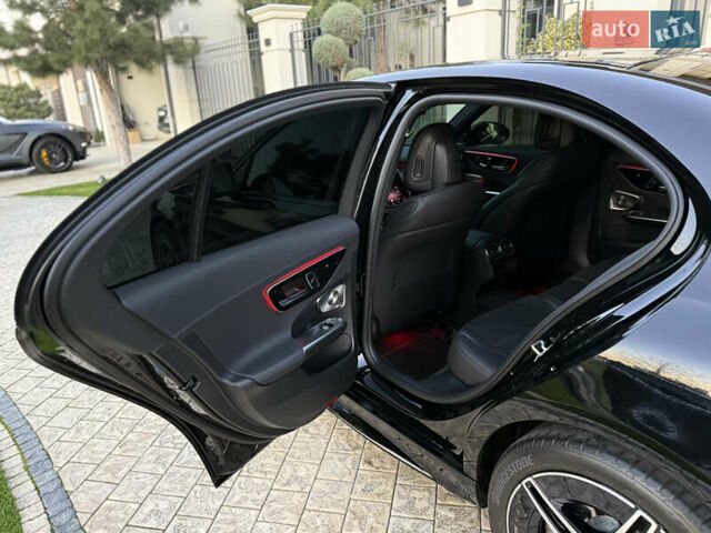 Чорний Мерседес Ц-Клас, об'ємом двигуна 2 л та пробігом 6 тис. км за 79900 $, фото 35 на Automoto.ua