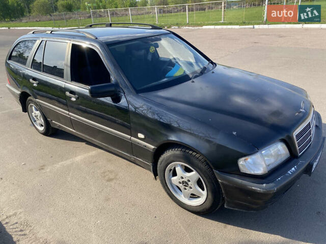 Чорний Мерседес Ц-Клас, об'ємом двигуна 1.8 л та пробігом 338 тис. км за 3400 $, фото 3 на Automoto.ua