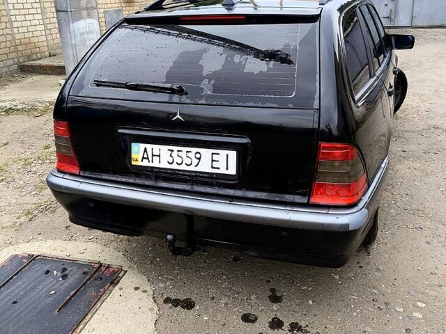 Чорний Мерседес Ц-Клас, об'ємом двигуна 2 л та пробігом 431 тис. км за 3000 $, фото 9 на Automoto.ua