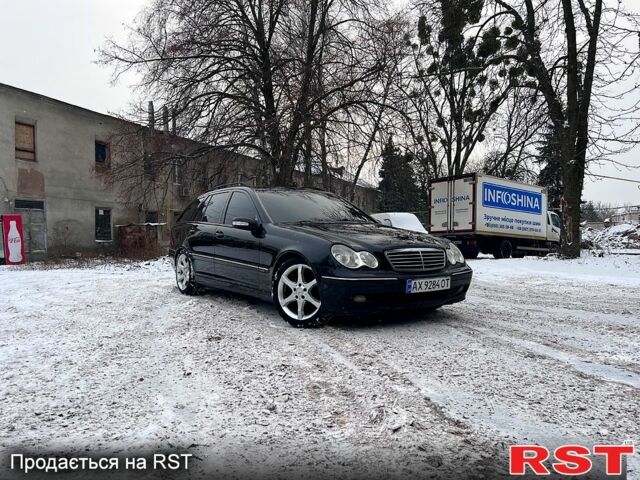Чорний Мерседес Ц-Клас, об'ємом двигуна 2.1 л та пробігом 350 тис. км за 5900 $, фото 2 на Automoto.ua
