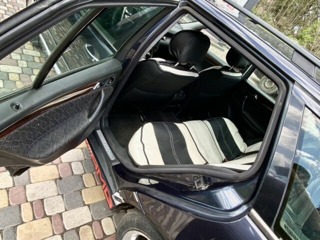 Чорний Мерседес Ц-Клас, об'ємом двигуна 2.1 л та пробігом 400 тис. км за 3300 $, фото 3 на Automoto.ua