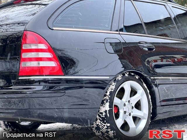 Чорний Мерседес Ц-Клас, об'ємом двигуна 2.1 л та пробігом 350 тис. км за 5900 $, фото 3 на Automoto.ua