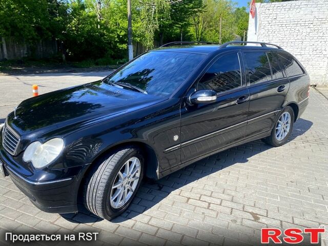 Чорний Мерседес Ц-Клас, об'ємом двигуна 1.8 л та пробігом 330 тис. км за 6200 $, фото 3 на Automoto.ua