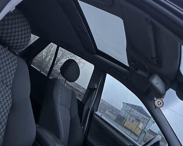 Чорний Мерседес Ц-Клас, об'ємом двигуна 2.69 л та пробігом 360 тис. км за 3750 $, фото 21 на Automoto.ua