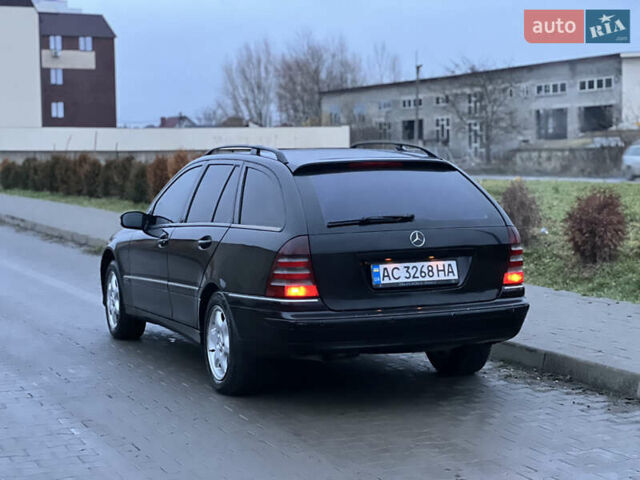 Чорний Мерседес Ц-Клас, об'ємом двигуна 2.69 л та пробігом 360 тис. км за 3750 $, фото 8 на Automoto.ua