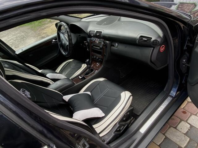 Чорний Мерседес Ц-Клас, об'ємом двигуна 2.1 л та пробігом 400 тис. км за 3300 $, фото 6 на Automoto.ua