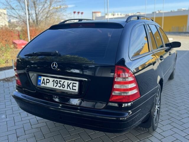 Чорний Мерседес Ц-Клас, об'ємом двигуна 2.1 л та пробігом 253 тис. км за 6500 $, фото 4 на Automoto.ua