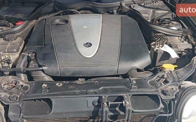 Чорний Мерседес Ц-Клас, об'ємом двигуна 2.2 л та пробігом 399 тис. км за 3000 $, фото 41 на Automoto.ua