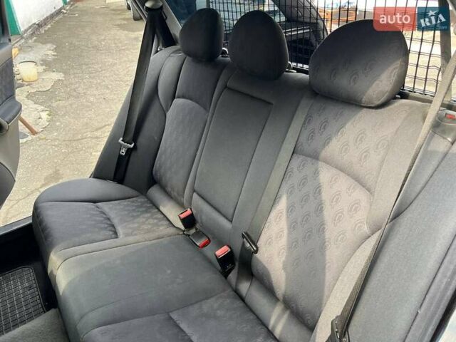 Чорний Мерседес Ц-Клас, об'ємом двигуна 2.2 л та пробігом 399 тис. км за 3000 $, фото 17 на Automoto.ua