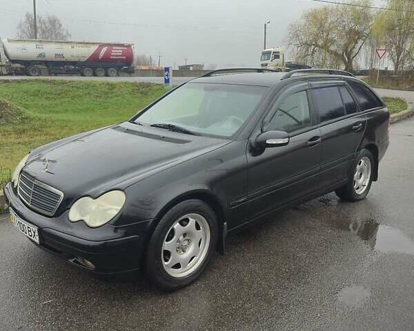 Черный Мерседес Ц-Класс, объемом двигателя 1.8 л и пробегом 355 тыс. км за 4000 $, фото 2 на Automoto.ua