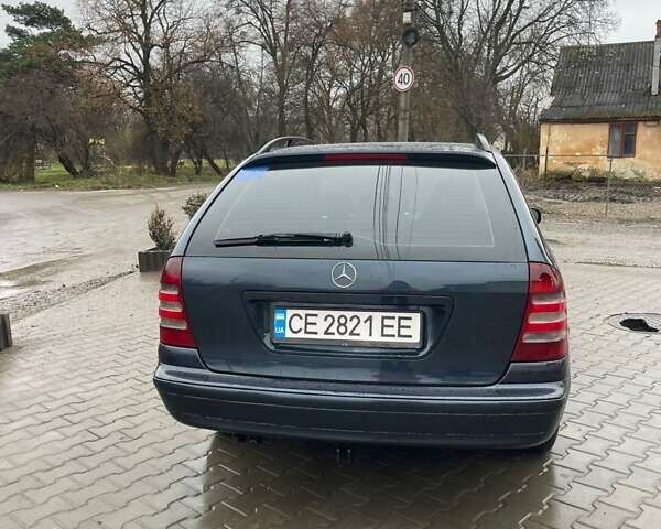 Чорний Мерседес Ц-Клас, об'ємом двигуна 2.2 л та пробігом 200 тис. км за 4200 $, фото 9 на Automoto.ua