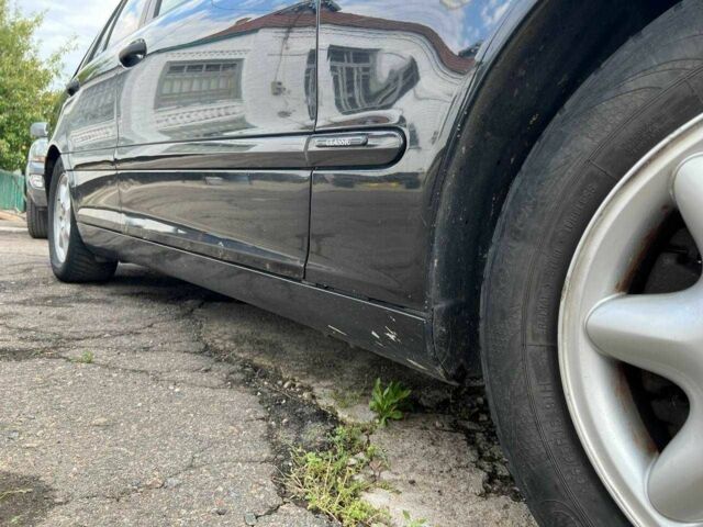 Черный Мерседес Ц-Класс, объемом двигателя 2.1 л и пробегом 399 тыс. км за 3750 $, фото 22 на Automoto.ua