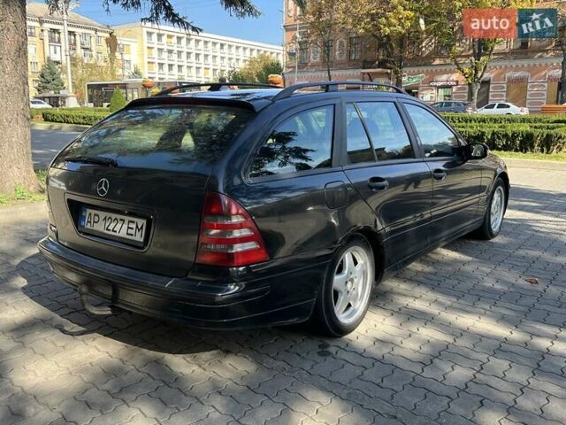 Мерседес Ц-Класс 2003 в Запорожье на Automoto.ua Черный Мерседес Ц-Класс, объемом двигателя 2.15 л и пробегом 250 тыс. км за 2850 $, фото 7 на Automoto.ua