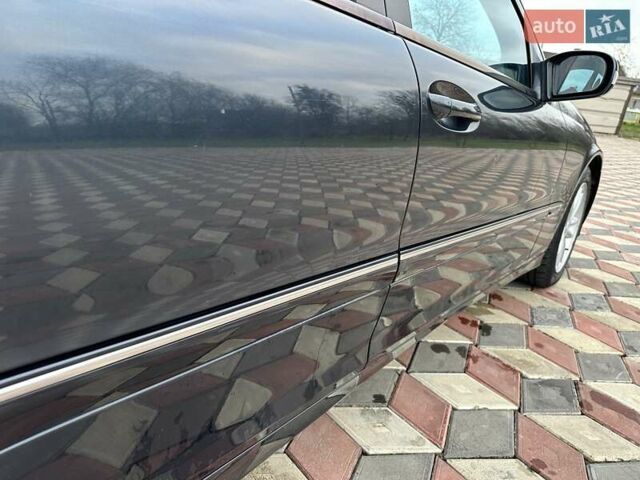 Черный Мерседес Ц-Класс, объемом двигателя 1.8 л и пробегом 385 тыс. км за 3950 $, фото 17 на Automoto.ua