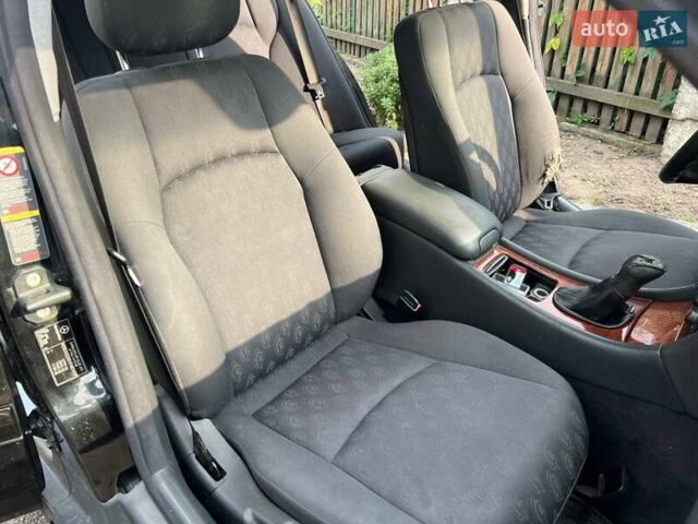 Чорний Мерседес Ц-Клас, об'ємом двигуна 2.2 л та пробігом 399 тис. км за 3000 $, фото 32 на Automoto.ua