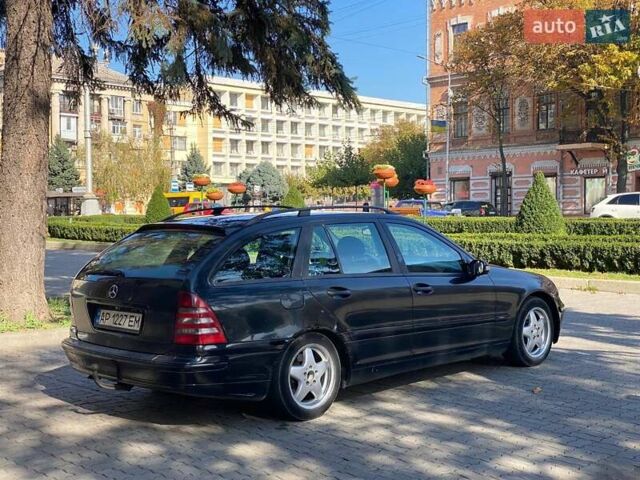 Черный Мерседес Ц-Класс, объемом двигателя 2.15 л и пробегом 250 тыс. км за 2950 $, фото 10 на Automoto.ua