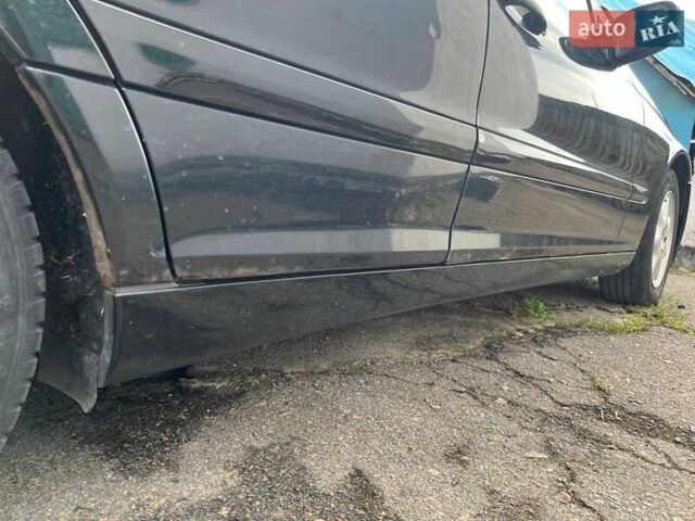 Чорний Мерседес Ц-Клас, об'ємом двигуна 2.2 л та пробігом 399 тис. км за 3000 $, фото 37 на Automoto.ua
