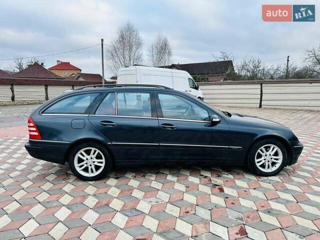 Черный Мерседес Ц-Класс, объемом двигателя 1.8 л и пробегом 385 тыс. км за 3950 $, фото 9 на Automoto.ua