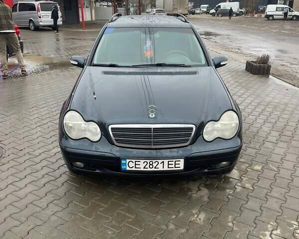 Чорний Мерседес Ц-Клас, об'ємом двигуна 2.2 л та пробігом 200 тис. км за 4200 $, фото 3 на Automoto.ua