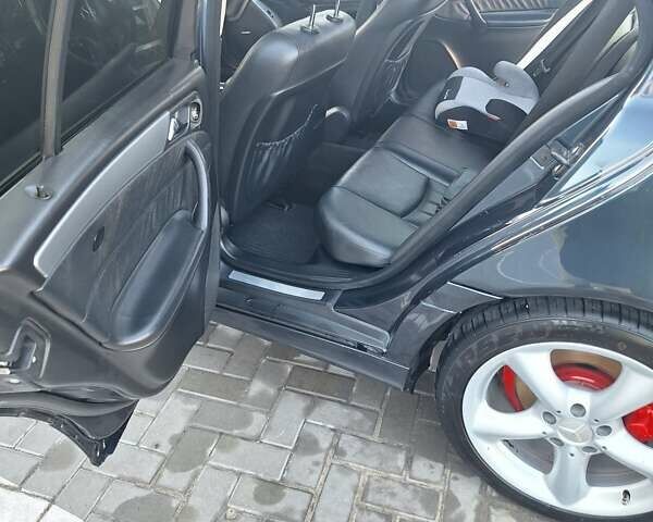 Черный Мерседес Ц-Класс, объемом двигателя 1.8 л и пробегом 300 тыс. км за 6200 $, фото 9 на Automoto.ua