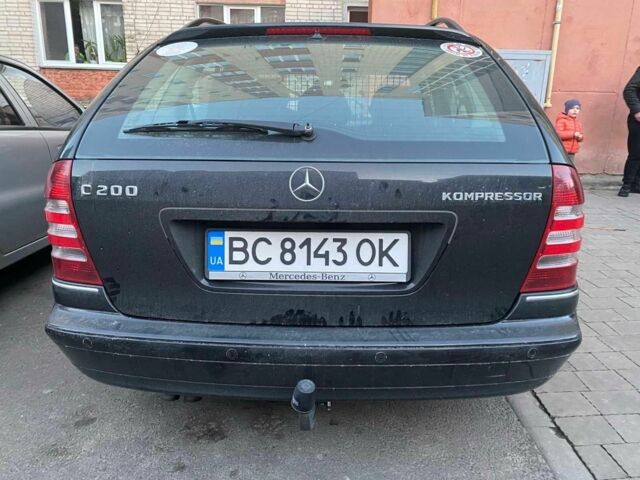 Черный Мерседес Ц-Класс, объемом двигателя 1.8 л и пробегом 244 тыс. км за 7000 $, фото 10 на Automoto.ua