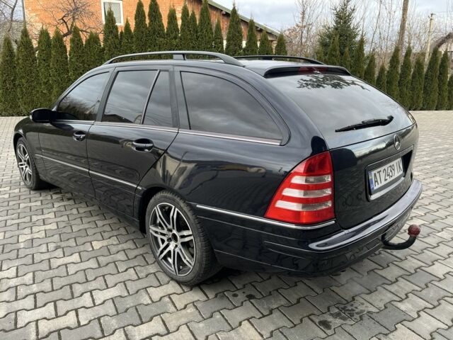 Черный Мерседес Ц-Класс, объемом двигателя 1.8 л и пробегом 270 тыс. км за 6100 $, фото 11 на Automoto.ua