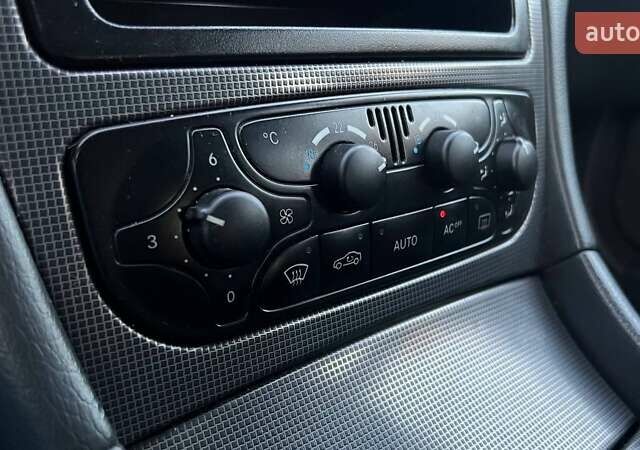 Чорний Мерседес Ц-Клас, об'ємом двигуна 1.8 л та пробігом 216 тис. км за 5490 $, фото 20 на Automoto.ua