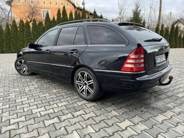 Черный Мерседес Ц-Класс, объемом двигателя 1.8 л и пробегом 270 тыс. км за 6100 $, фото 4 на Automoto.ua