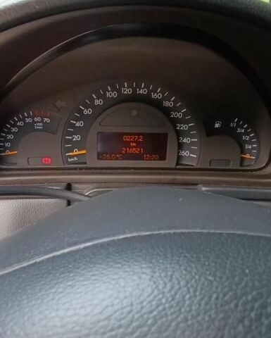 Чорний Мерседес Ц-Клас, об'ємом двигуна 1.8 л та пробігом 216 тис. км за 4700 $, фото 7 на Automoto.ua