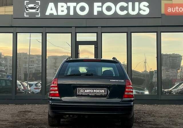 Чорний Мерседес Ц-Клас, об'ємом двигуна 1.8 л та пробігом 216 тис. км за 5490 $, фото 6 на Automoto.ua