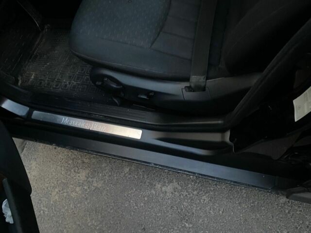 Черный Мерседес Ц-Класс, объемом двигателя 1.8 л и пробегом 244 тыс. км за 7000 $, фото 3 на Automoto.ua