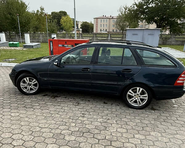 Чорний Мерседес Ц-Клас, об'ємом двигуна 2.2 л та пробігом 374 тис. км за 2299 $, фото 12 на Automoto.ua