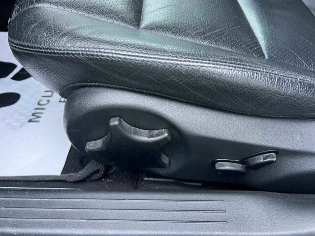 Черный Мерседес Ц-Класс, объемом двигателя 1.8 л и пробегом 294 тыс. км за 6200 $, фото 9 на Automoto.ua