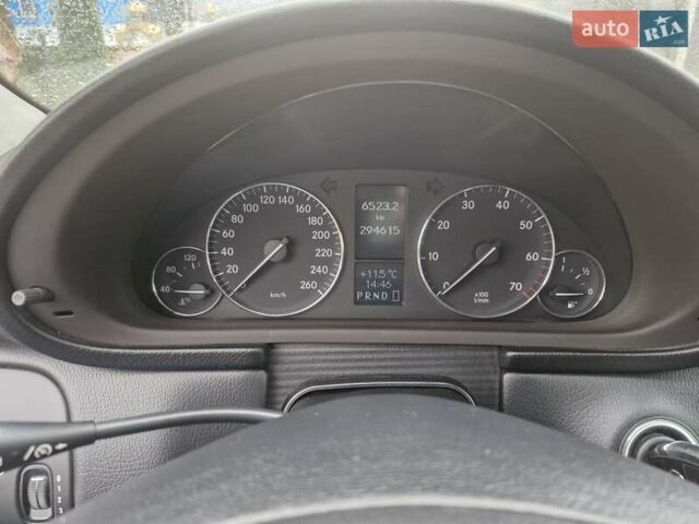Чорний Мерседес Ц-Клас, об'ємом двигуна 1.8 л та пробігом 294 тис. км за 6200 $, фото 15 на Automoto.ua