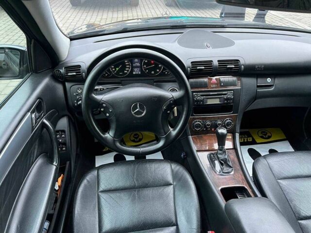 Черный Мерседес Ц-Класс, объемом двигателя 1.8 л и пробегом 294 тыс. км за 6200 $, фото 10 на Automoto.ua