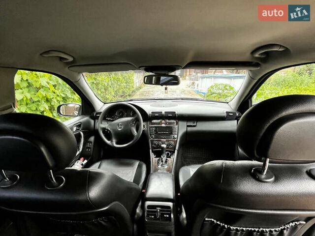 Чорний Мерседес Ц-Клас, об'ємом двигуна 2.2 л та пробігом 377 тис. км за 5700 $, фото 6 на Automoto.ua