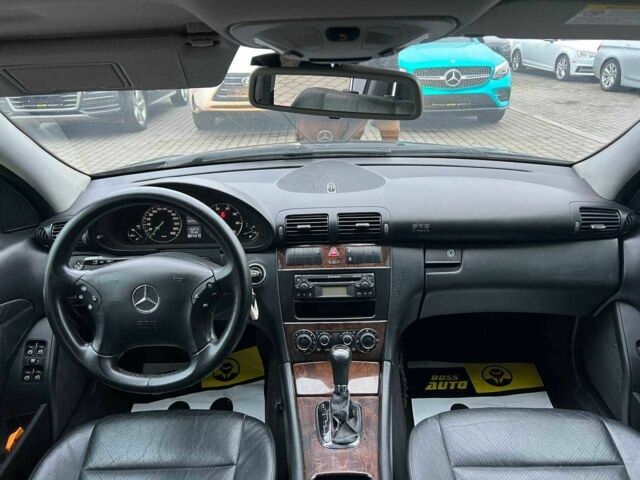 Черный Мерседес Ц-Класс, объемом двигателя 1.8 л и пробегом 294 тыс. км за 6200 $, фото 15 на Automoto.ua