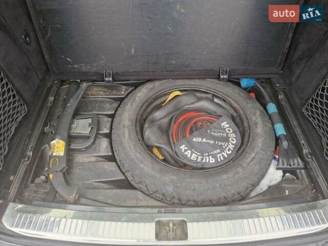 Чорний Мерседес Ц-Клас, об'ємом двигуна 1.8 л та пробігом 294 тис. км за 6200 $, фото 16 на Automoto.ua